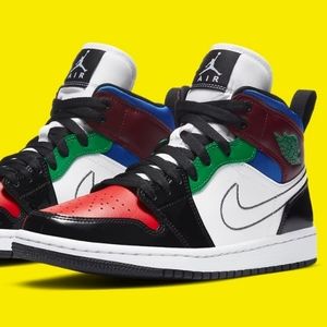 NIB Wmns Air Jordan 1 Mid SE DB5454-001